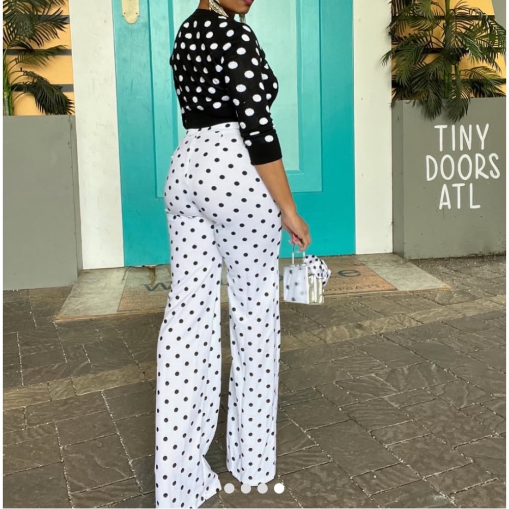 2 piece set Canvas Polka Dot High-Waisted Pants and Ye Mak sweater NWT - Picture 3 of 12